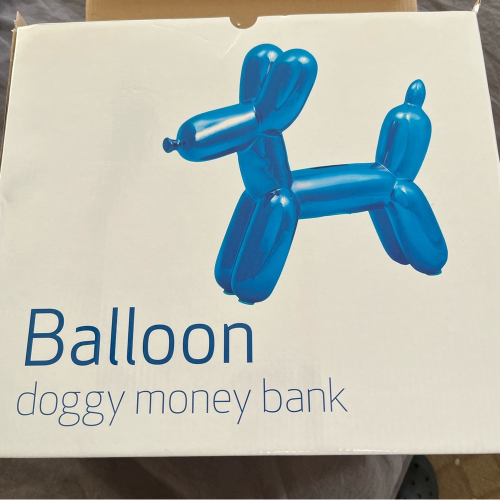 NWT Metallic (Not Plastic) Balloon Doggy Piggy Bank /Home Decor. 10 inches tall